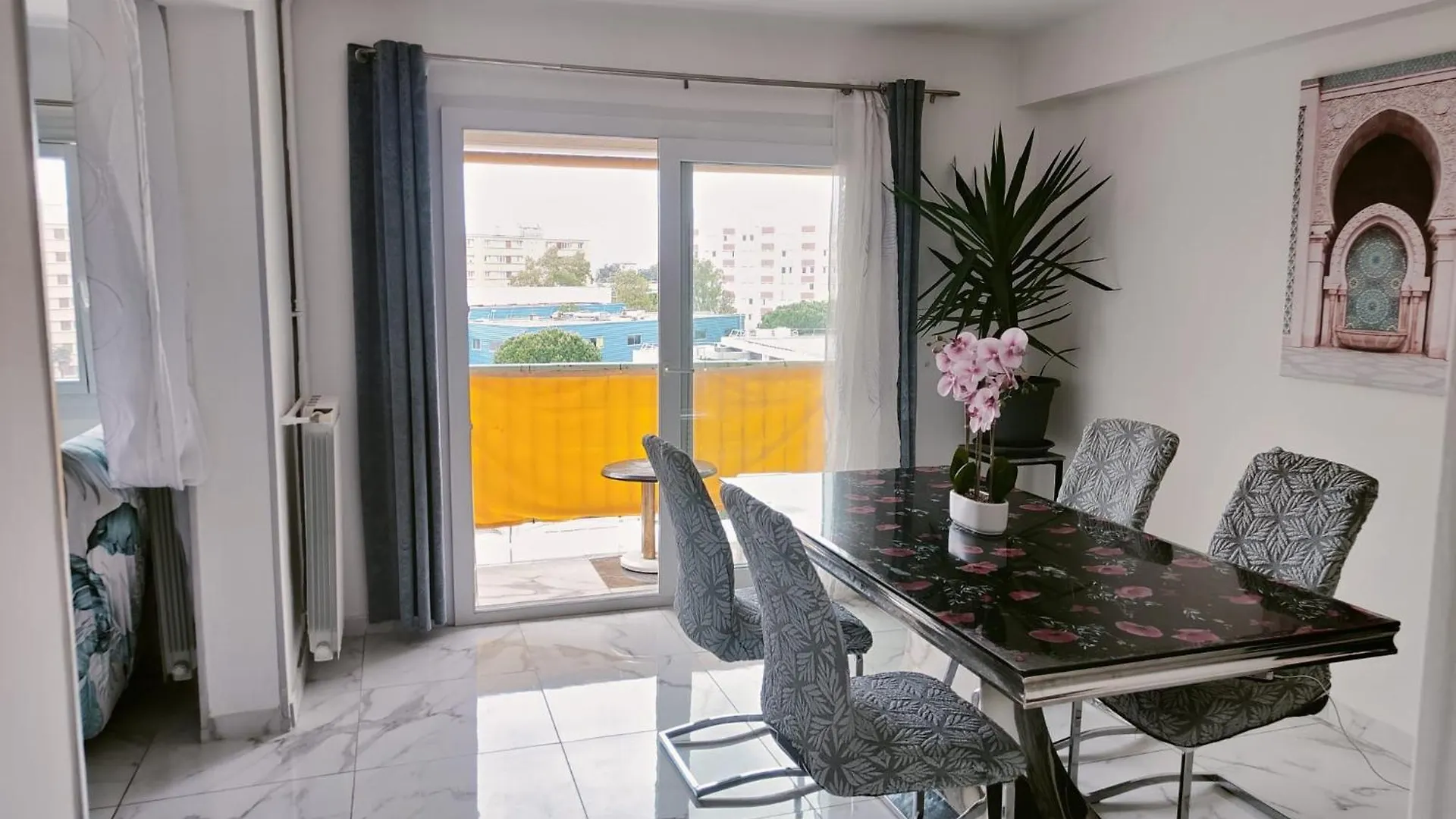 Apartmán Spacieux 3 Chambres Et Balcon Nice