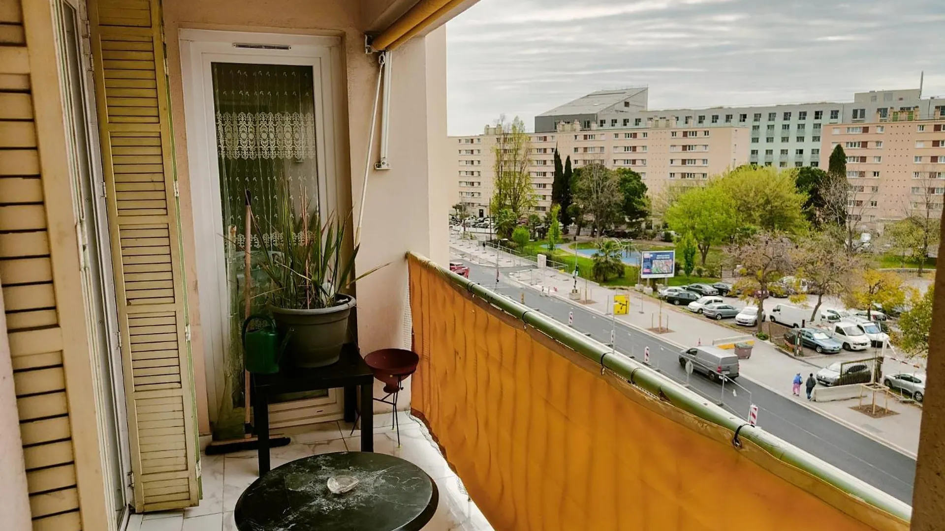 Spacieux 3 Chambres Et Balcon Nice Apartmán